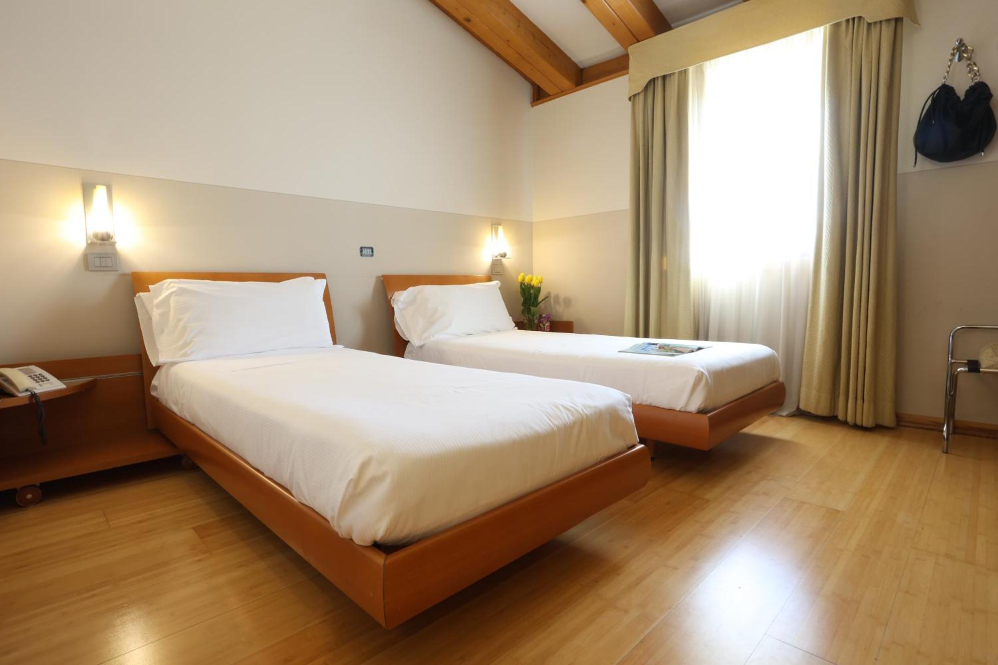 Hotel Della Torre 1850 Ponte San Marco Εξωτερικό φωτογραφία