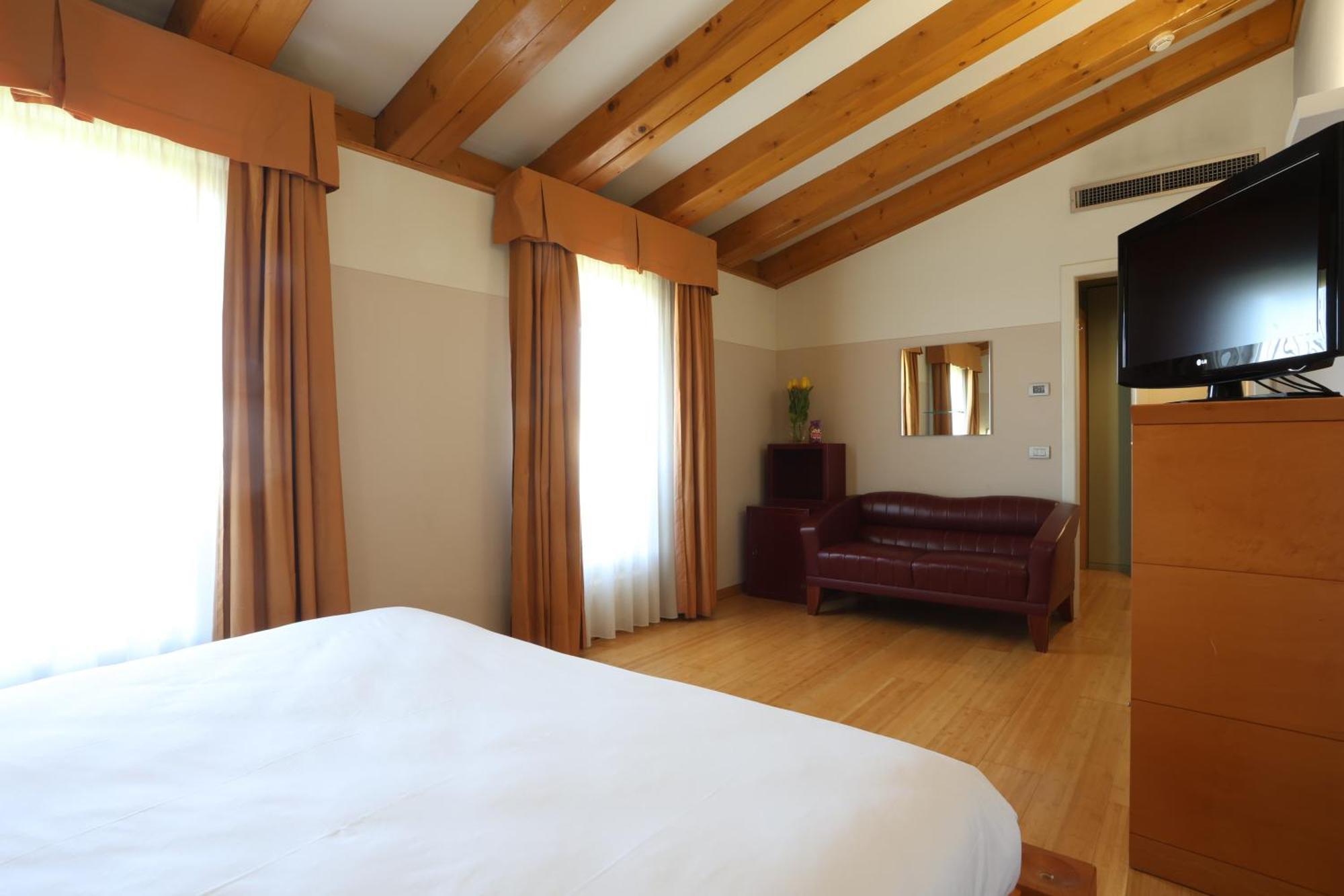 Hotel Della Torre 1850 Ponte San Marco Εξωτερικό φωτογραφία